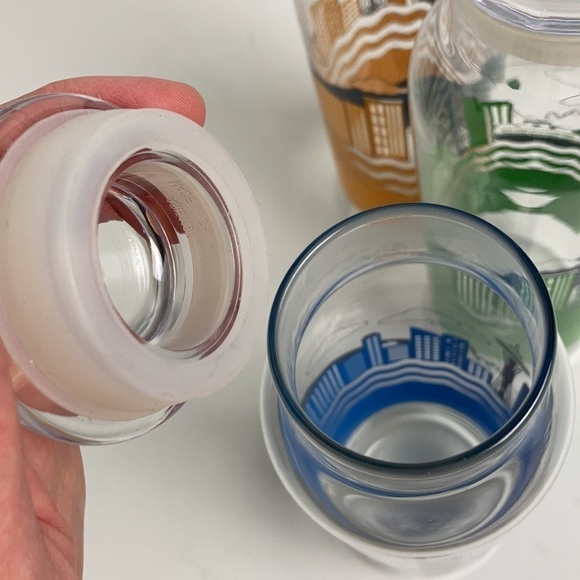 Seattle Glass Bottles Space Needle Collectable Decor Grunge Hipster Souvenir - Picture 15 of 16